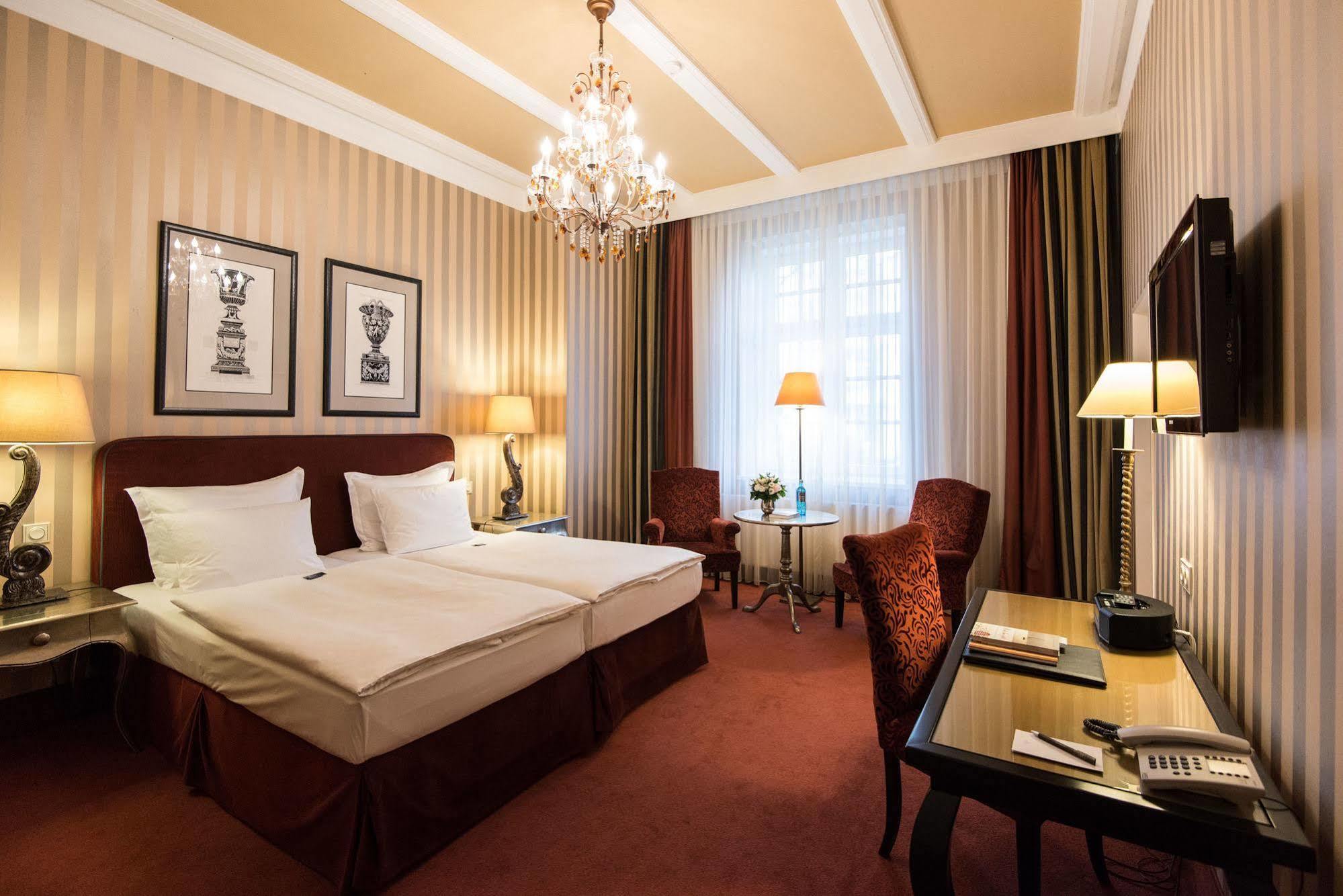 Romantik Hotel das Smolka Hamburg Bagian luar foto